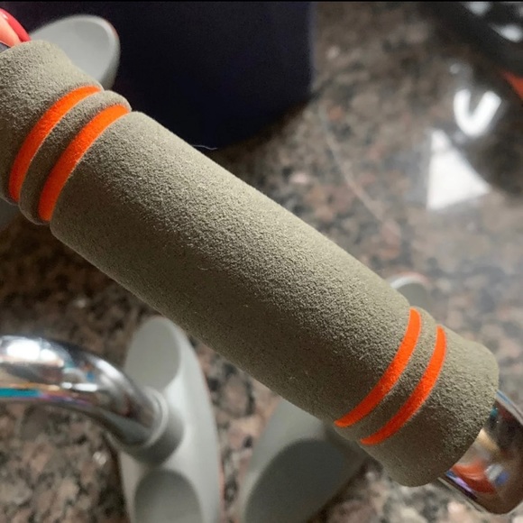 Push up bars - Picture 2 of 6